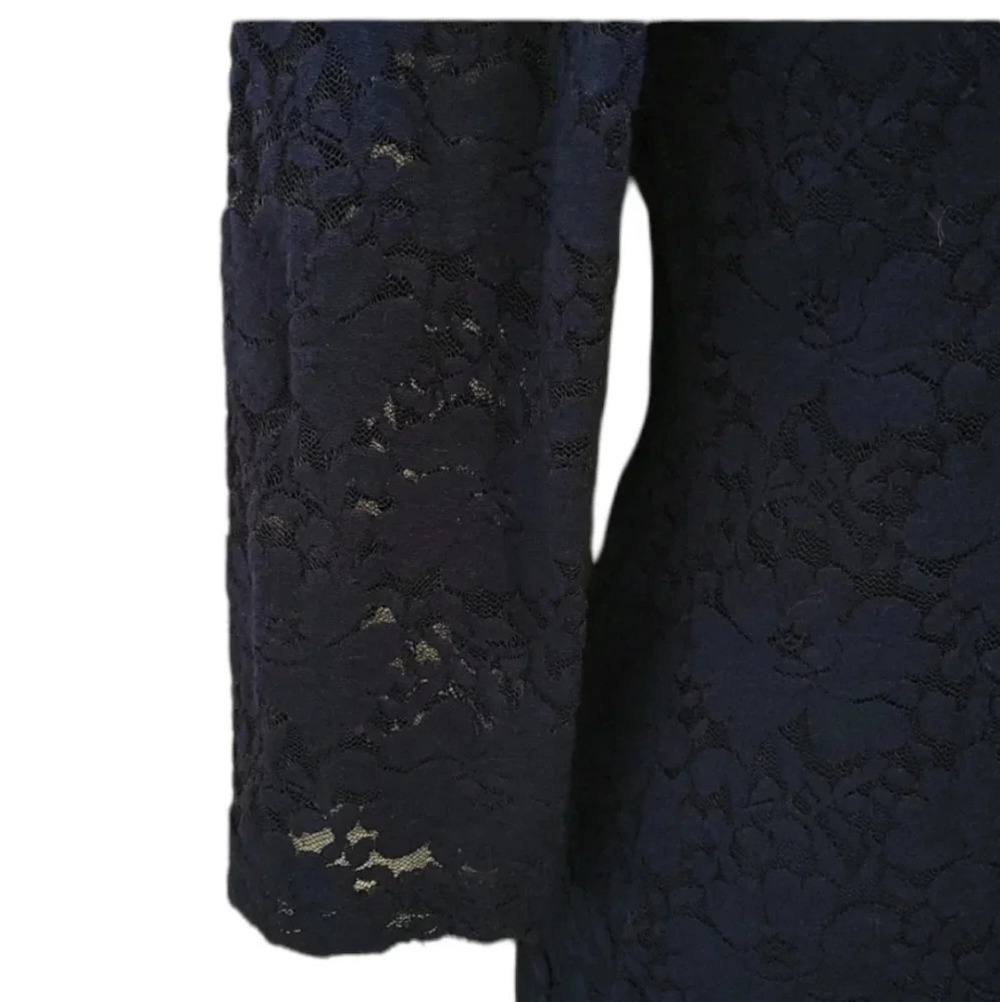 Lace Dress - Picture 3 of 3